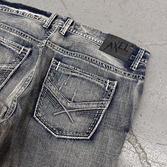 Axel Treadwell Jeans Mens 38x32 Gray Med Wash Relaxed Straight Distressed - Picture 3 of 12